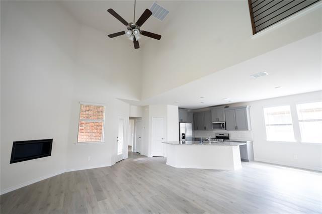 Foto del edificio - 1800 Bleriot Ct