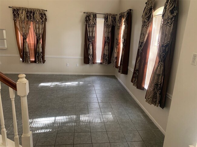 Foto del edificio - 3514 Spruce Needle Dr