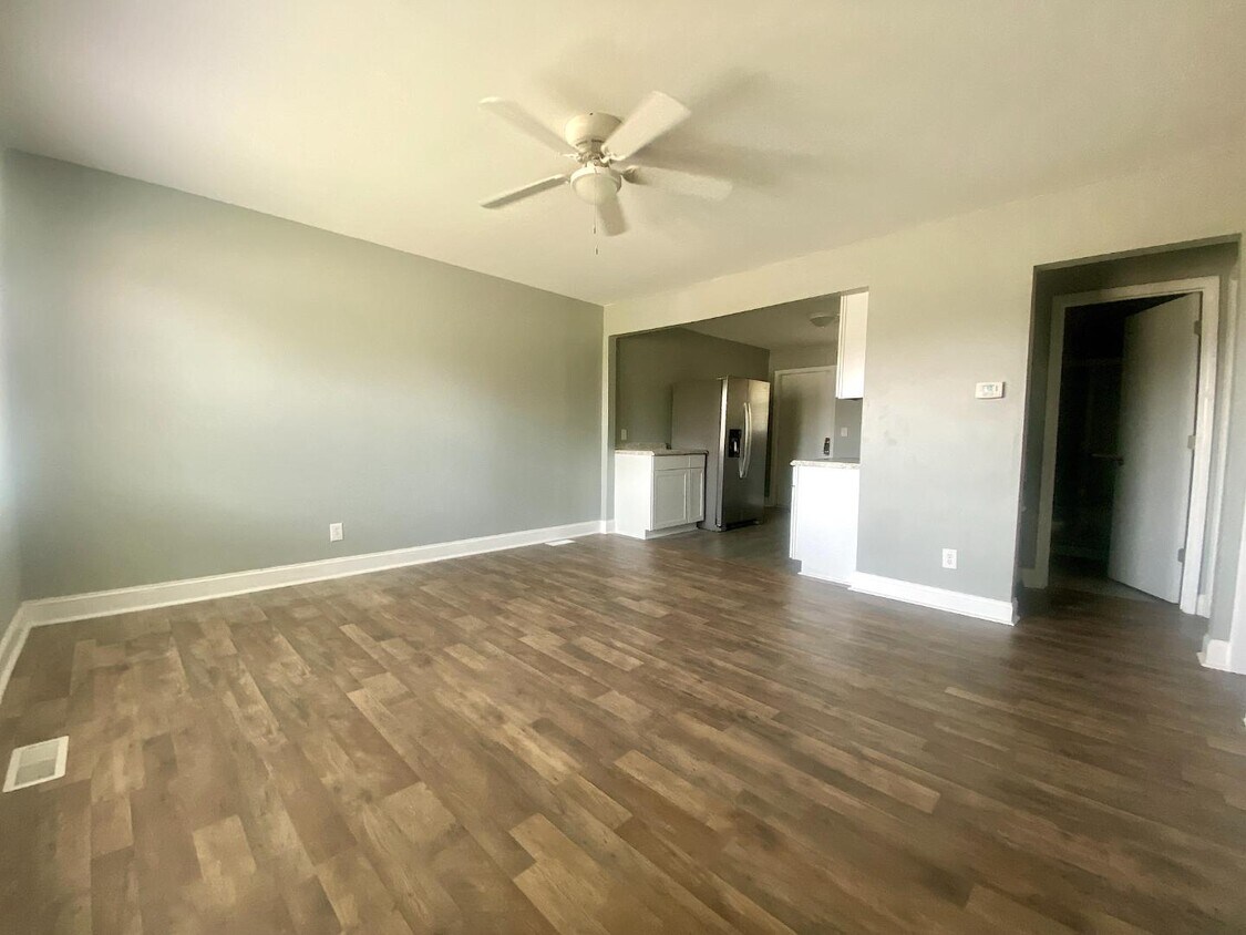 Foto principal - 918 William Clark Rd
