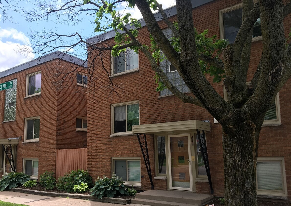643 - 643 Cleveland Ave S