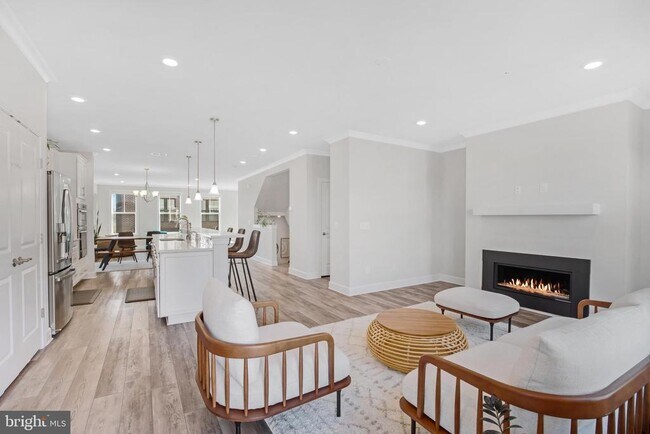 Building Photo - 20648 River Liffey Ter