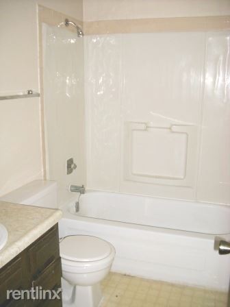 Building Photo - 3 br, 1 bath House - 1651 N Engel Ave
