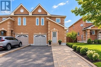 Building Photo - 70 Breeze Dr