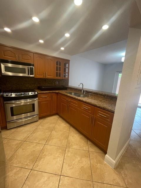 Foto del edificio - 1990 SW 121st Ct
