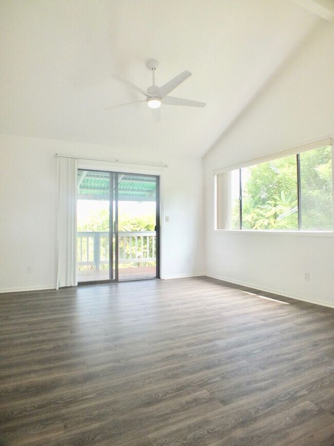 Building Photo - 7166 Aina Pono St