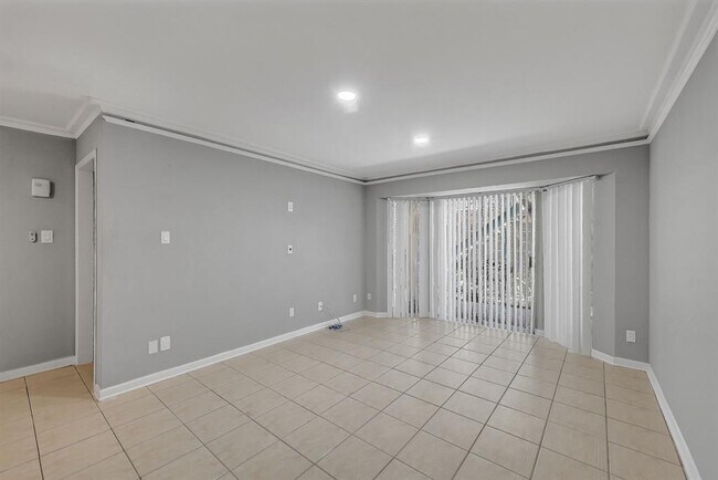 Building Photo - 800 Post Oak Blvd