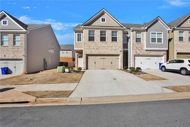 Building Photo - 2240 Mulsanne Dr