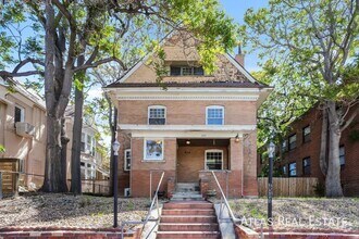 Building Photo - 1220 Corona St