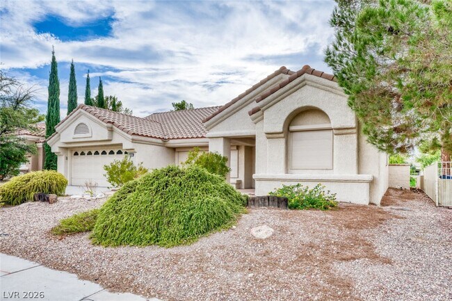 Building Photo - 3009 Linkview Dr