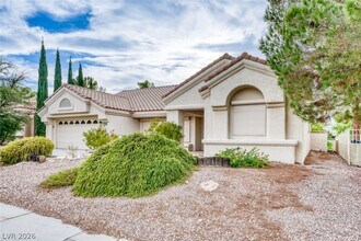 Building Photo - 3009 Linkview Dr