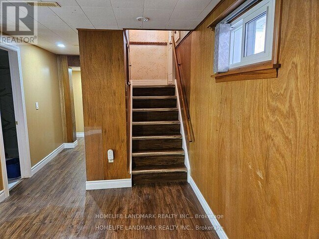 Photo du bâtiment - 147 Fitzgibbon Ave