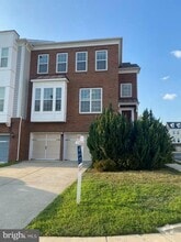 Building Photo - 43582 Heritage Gap Terrace