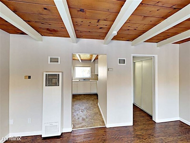 Foto del edificio - 5747 Lauretta St