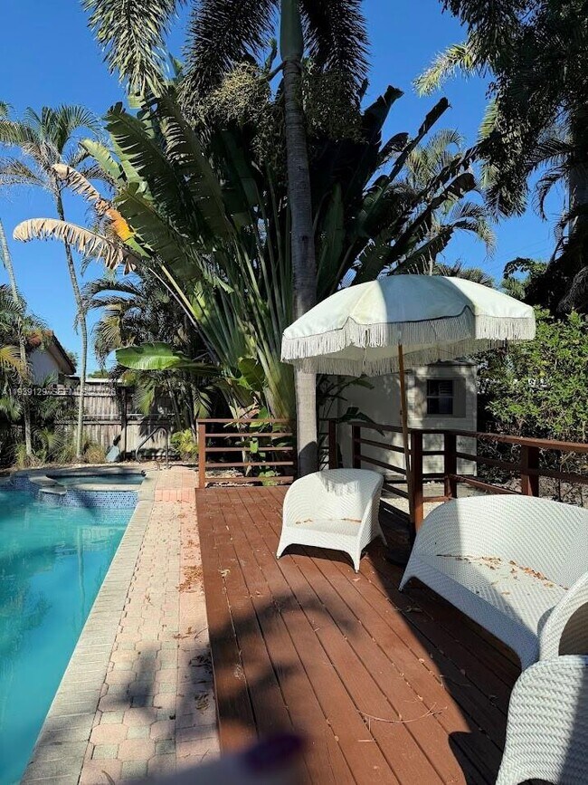 Foto del edificio - 1811 N 40th Ave