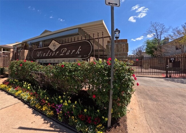 Photo - 1881 Bering Dr Apartment