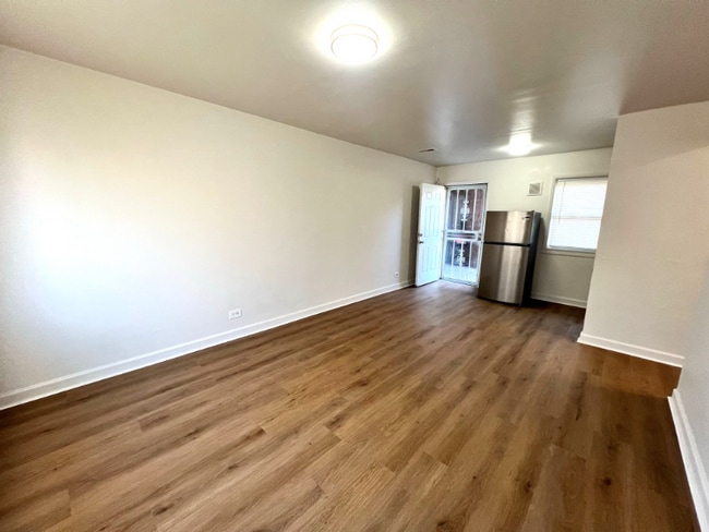 Foto del edificio - 9136 S Anthony Ave