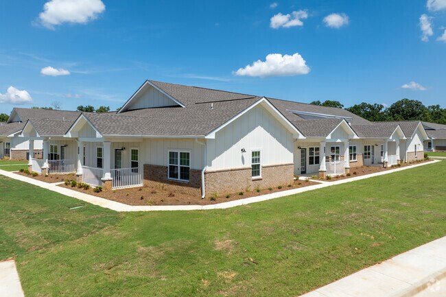 Building Photo - Encore at Beacon Place