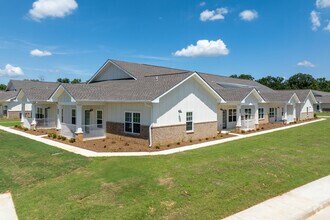 Building Photo - Encore at Beacon Place