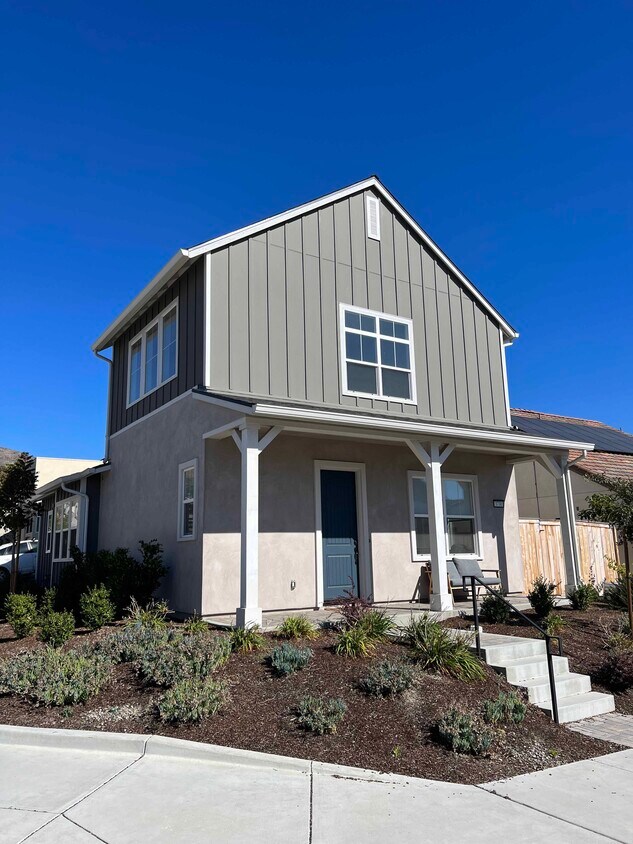 3730 Park Ridge Ln, San Luis Obispo, CA 93401 House Rental in San