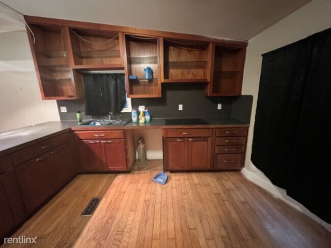 Foto del edificio - 2 br, 1 bath House - 4500 Independence