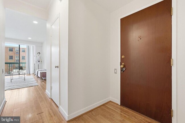 Foto del edificio - 955 26th St NW
