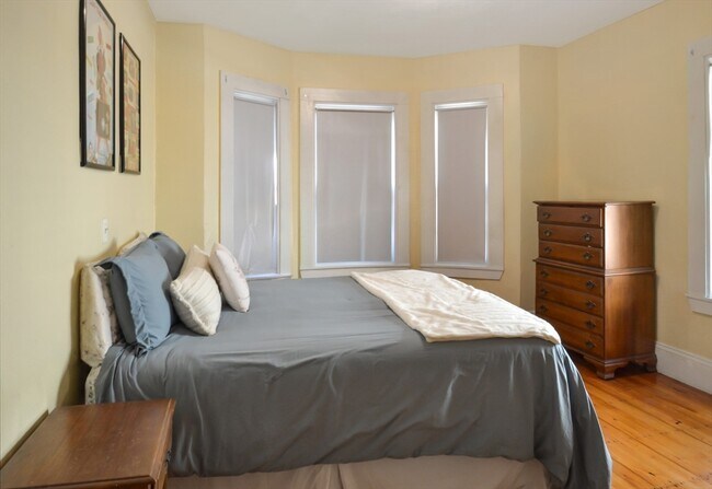 Foto del edificio - 3270 Washington St