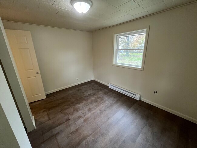 Dormitorio 1 - 381 Liberty St