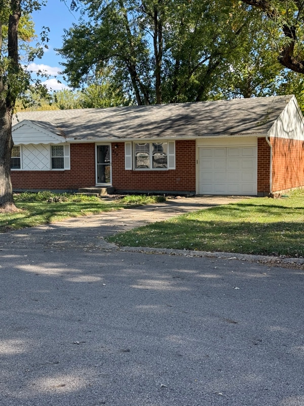 Building Photo - 215 Gardendale Dr
