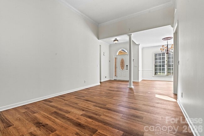 Building Photo - 8937 McDiarmid Ln