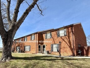 Building Photo - 953 NW Colbern Rd