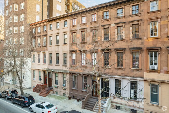 Building Photo - 1508 Pine St