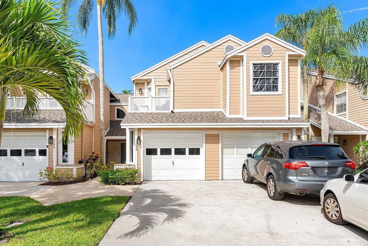 Foto principal - 5292 Buckhead Cir