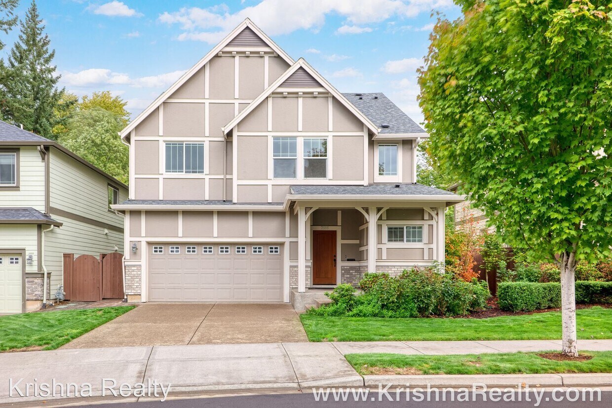 Primary Photo - 4 br, 2.5 bath House - 7515 NE Owens St.