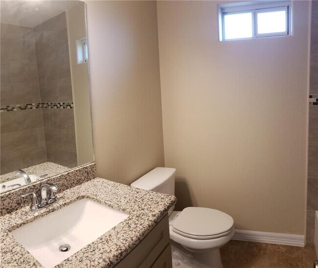 Foto del edificio - 507 Paul Dr