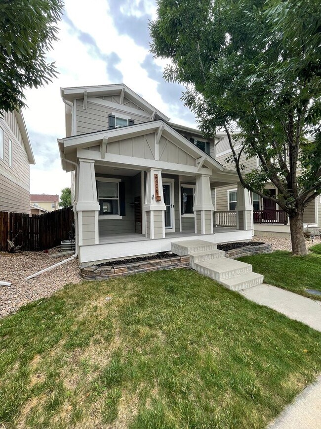 Foto del edificio - Charming Quincy Lake Home with Modern Upgr...