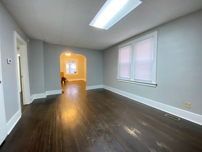 Foto del edificio - 2240 White Oak Ave