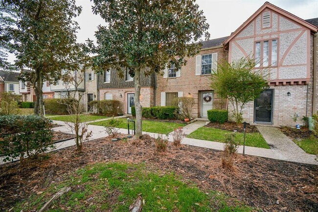 Foto del edificio - 17123 Beaver Springs Dr