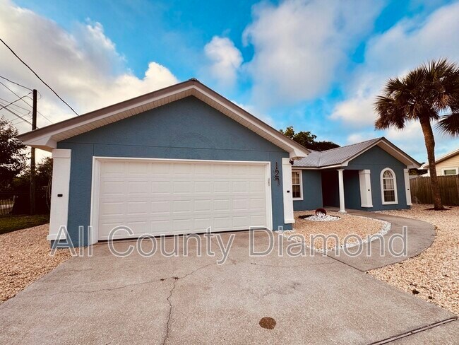 Building Photo - 127 Heather Dr