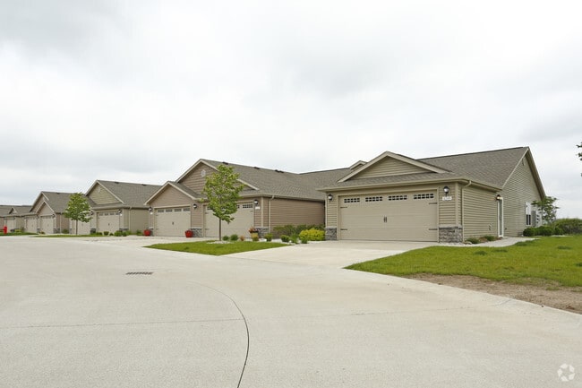 Building - Redwood Fort Wayne Diebold Road