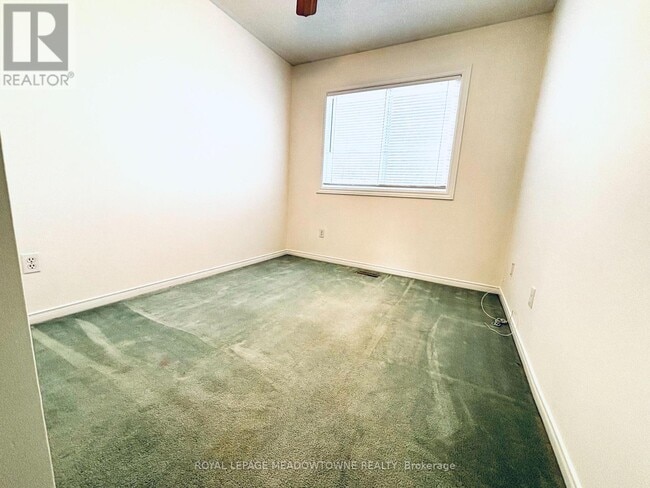 Building Photo - 1240 Westview Terrace