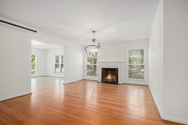 Foto del edificio - 6601 Brompton Rd