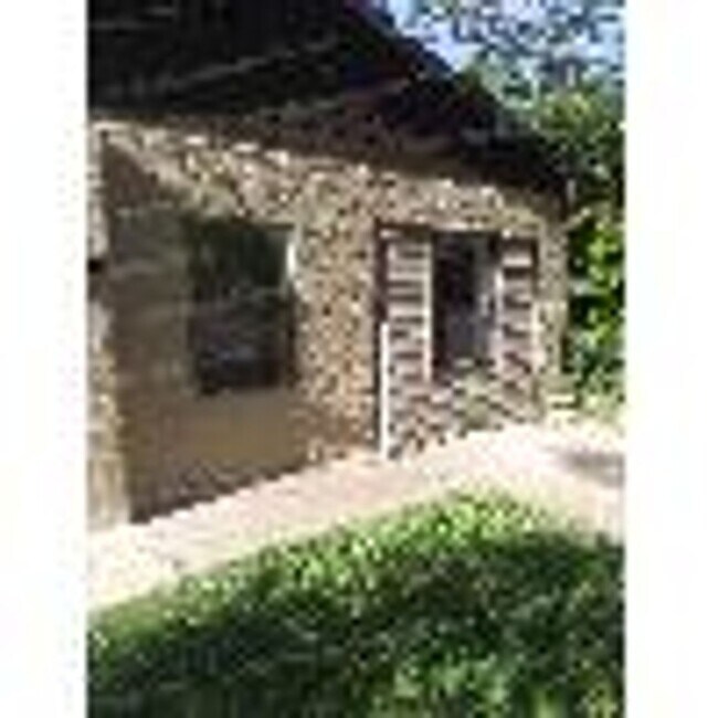 Foto del edificio - 1314 NW Irwin Ave