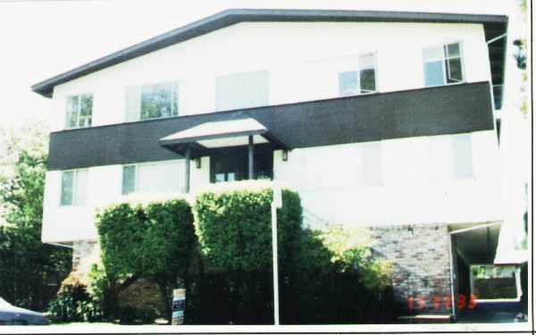 Building Photo - 176 Duane St
