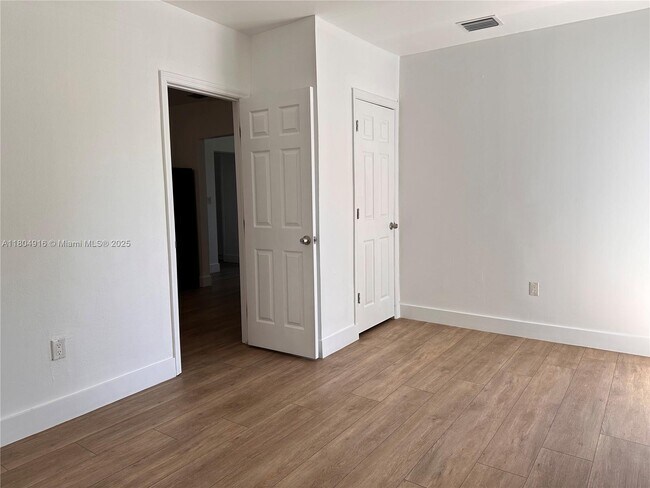 Building Photo - 2335 NW 43rd St