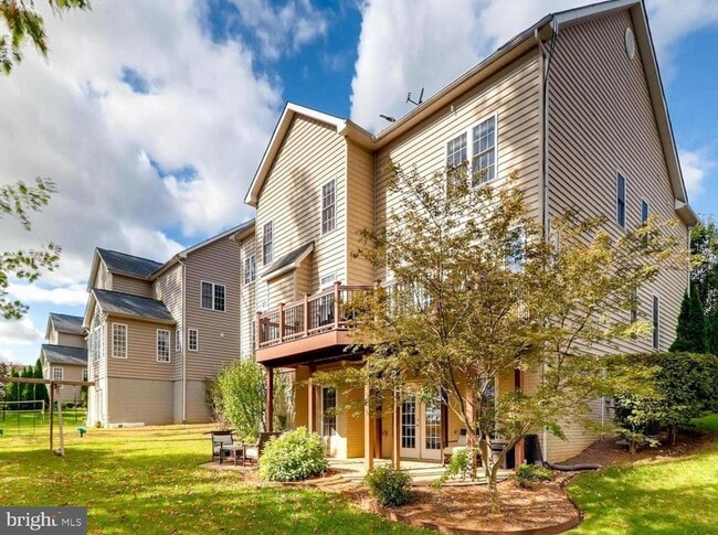 Foto del edificio - 10815 Catron Rd