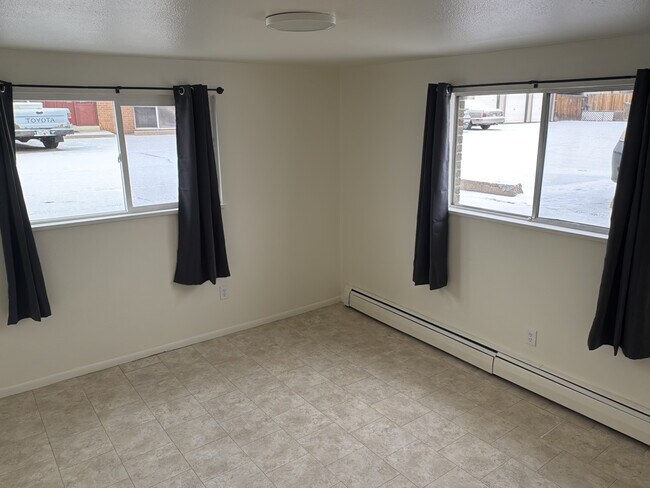 Foto del edificio - 4455 Independence St