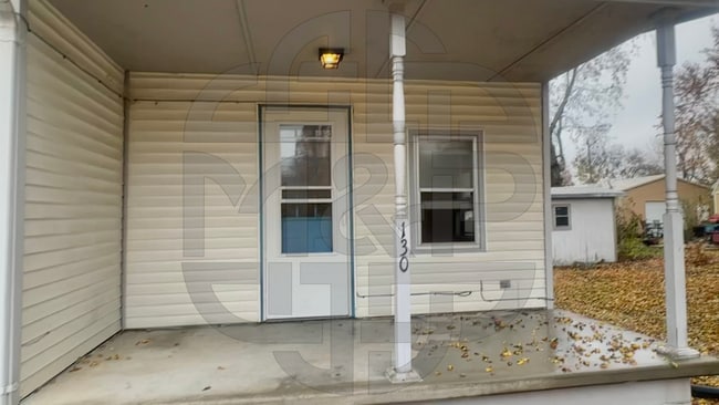 Building Photo - 130 W 10th St