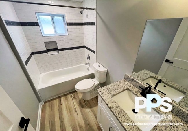 Foto del edificio - 605 Paines Ave NW