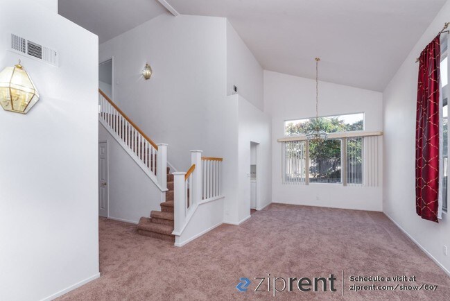 Building Photo - 1788 Ruus Ln