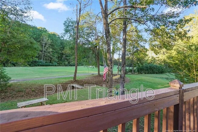 Foto del edificio - 608 Cashmere Ct